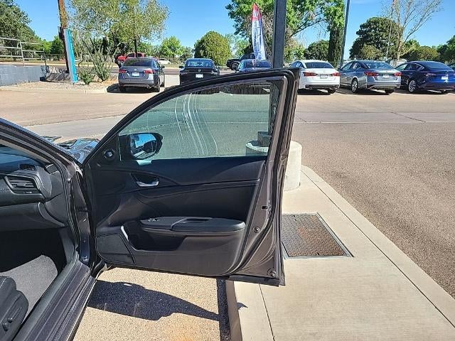 2019 Honda Insight Touring