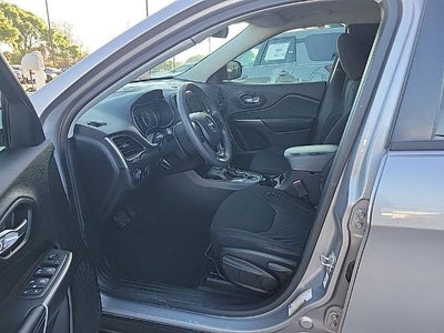 2020 Jeep Cherokee Latitude