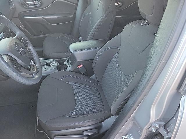 2020 Jeep Cherokee Latitude