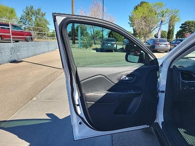 2020 Jeep Cherokee Trailhawk