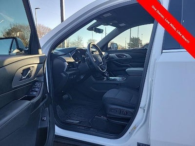 2023 Chevrolet Traverse LT