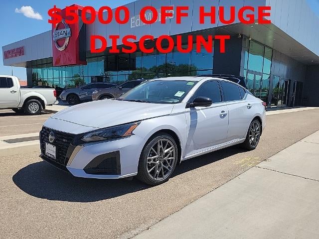 2024 Nissan Altima 2.0 SR Sedan