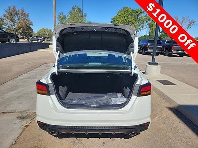 2025 Nissan Altima SR