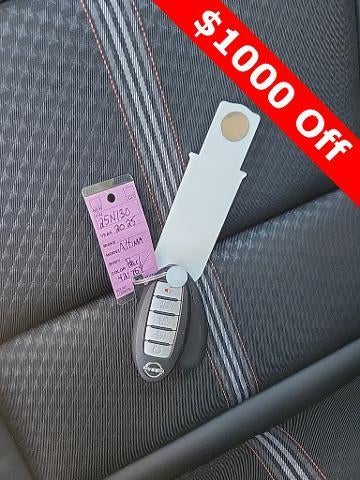 2025 Nissan Altima SR