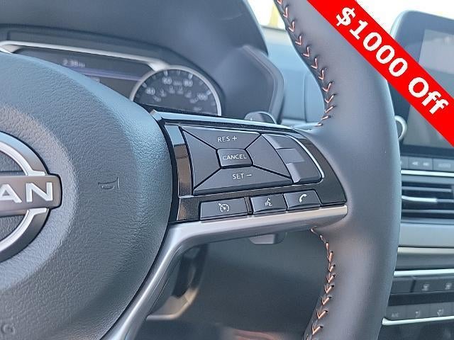 2025 Nissan Altima SR