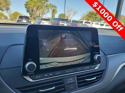 2025 Nissan Altima SR