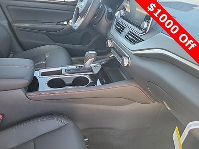 2025 Nissan Altima SR