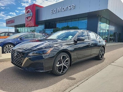 2025 Nissan Altima SR