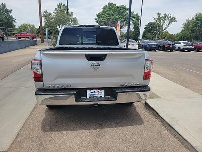 2017 Nissan Titan SV