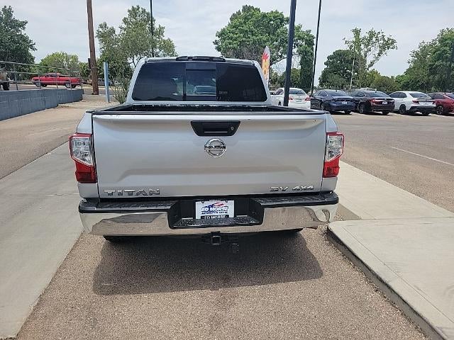 2017 Nissan Titan SV
