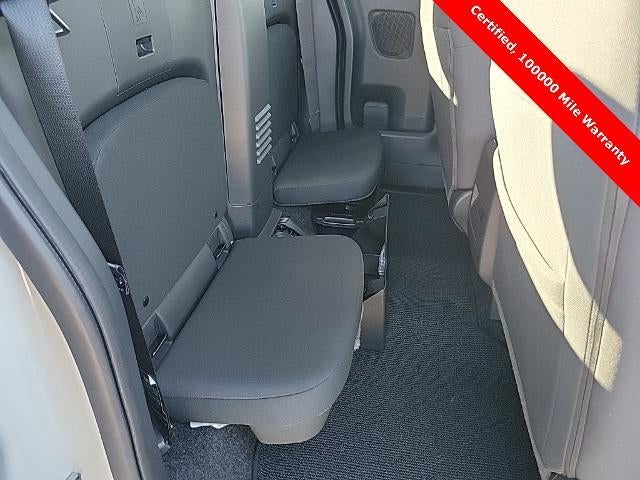 2025 Nissan Frontier S