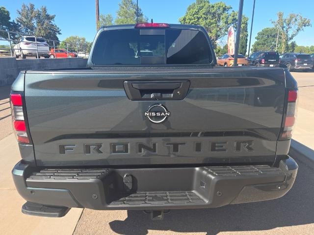 2027 Nissan Frontier Crew Cab SV