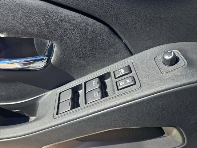 2027 Nissan Frontier Crew Cab SV