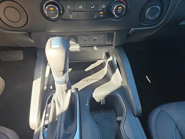 2027 Nissan Frontier Crew Cab SV