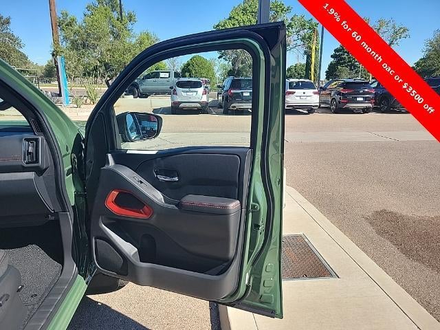 2025 Nissan Frontier Crew Cab PRO-4X®