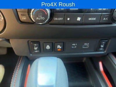 2026 Nissan Frontier Crew Cab 4x4 PRO-4X w/R Package