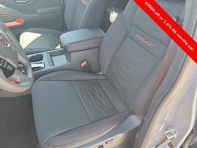 2025 Nissan Frontier Crew Cab PRO-4X®