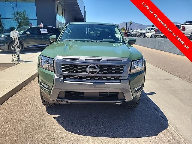 2025 Nissan Frontier Crew Cab SV