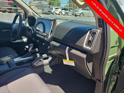 2025 Nissan Frontier Crew Cab SV