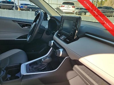 2019 Toyota RAV4 XLE Premium