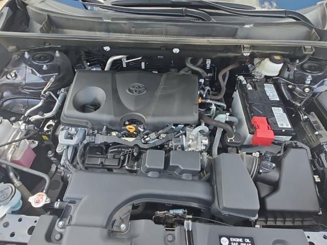 2025 Toyota RAV4 XLE - Photo 34