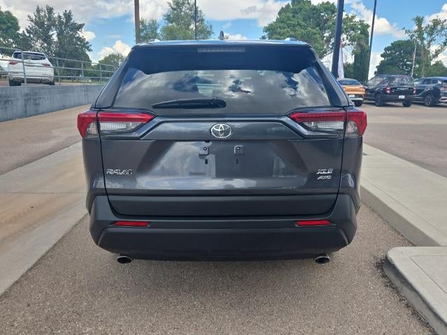 2025 Toyota RAV4 XLE - Photo 6