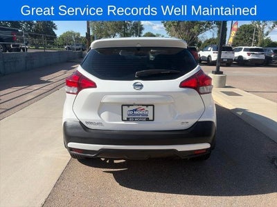 2019 Nissan Kicks SR
