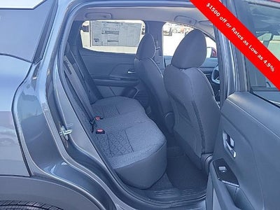 2025 Nissan Kicks SV