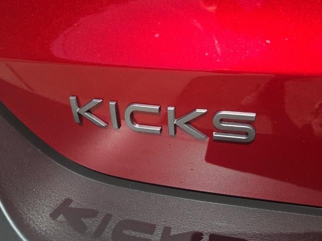 2027 Nissan Kicks SV
