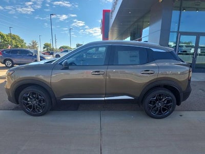 2027 Nissan Kicks SR