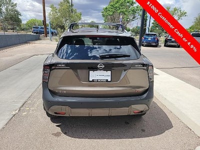 2025 Nissan Kicks SR