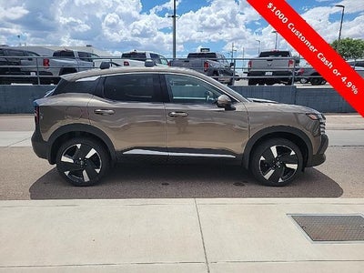 2025 Nissan Kicks SR