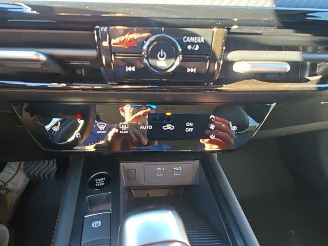 2027 Nissan Kicks SR