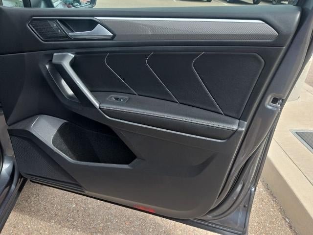 2023 Volkswagen Tiguan SE R-LINE BLACK - Photo 16