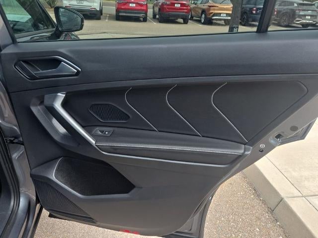 2023 Volkswagen Tiguan SE R-LINE BLACK - Photo 9