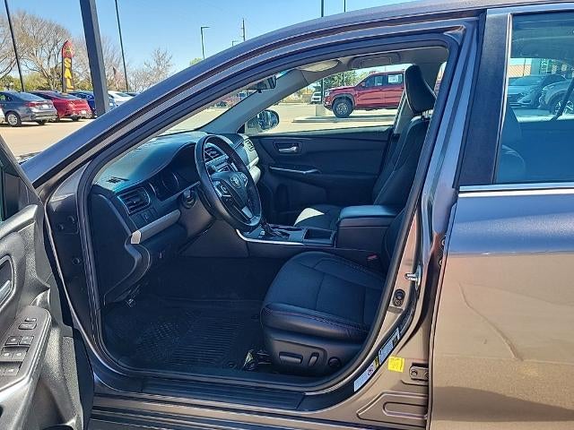 2017 Toyota Camry SE