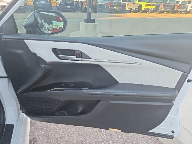2026 Toyota Camry XLE - Photo 17