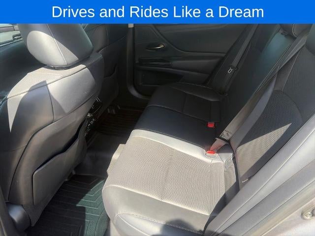 2019 Lexus ES 300h 300h