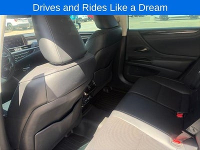 2019 Lexus ES 300h 300h