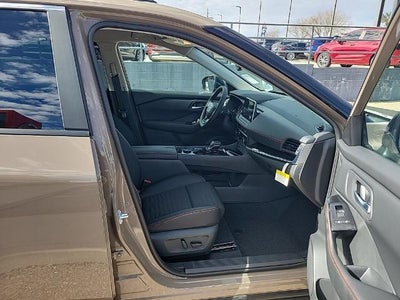 2026 Nissan Rogue 2026.5 AWD Rock Creek