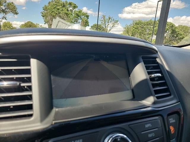 2018 Nissan Pathfinder S