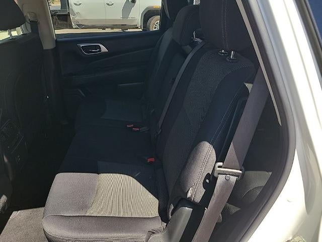 2018 Nissan Pathfinder S