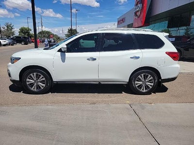 2018 Nissan Pathfinder S