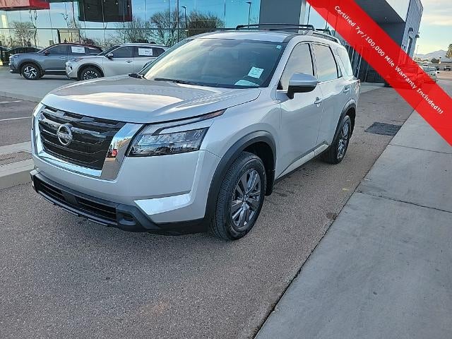 2024 Nissan Pathfinder SV