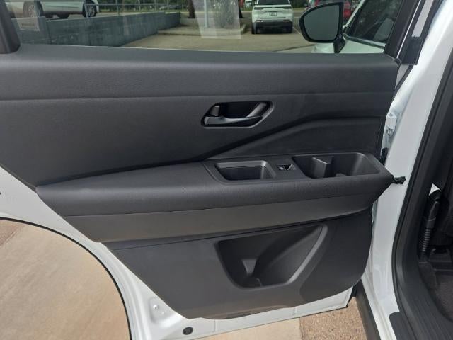 2026 Nissan Pathfinder SV 2WD