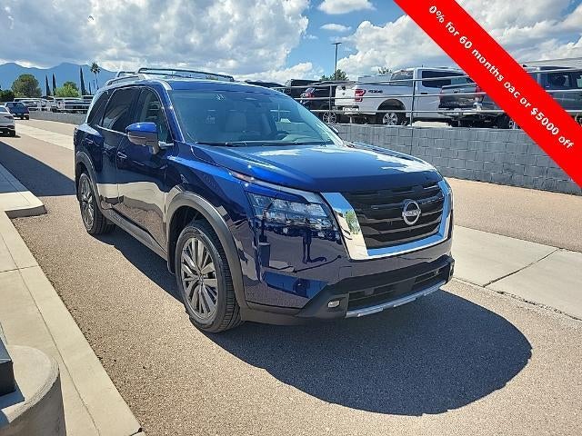2025 Nissan Pathfinder SL