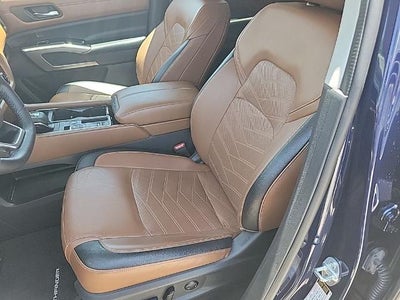 2022 Nissan Pathfinder Platinum