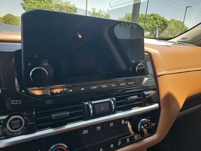 2022 Nissan Pathfinder Platinum