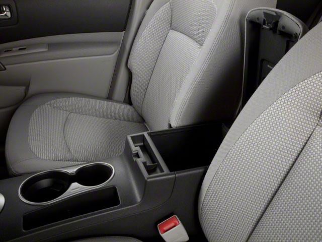 2013 Nissan Rogue SV