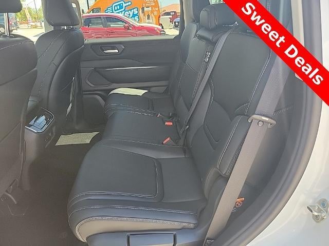 2026 Nissan Armada SV